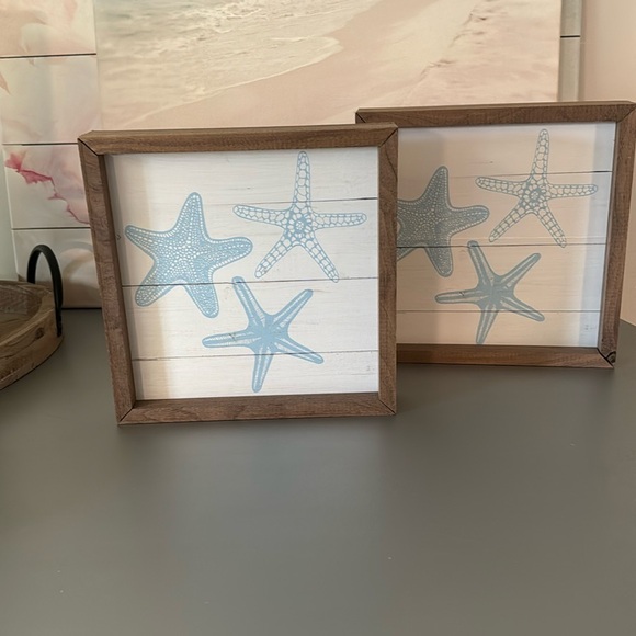 Other - 2 Wood Starfish wall hangings measure 9” by 9 “